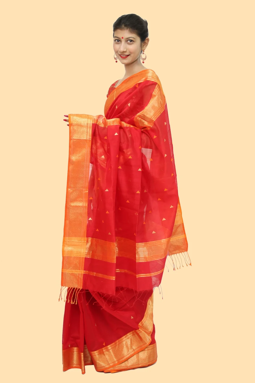 Beautiful Red Choka Borcade handloom Saree with Tassels