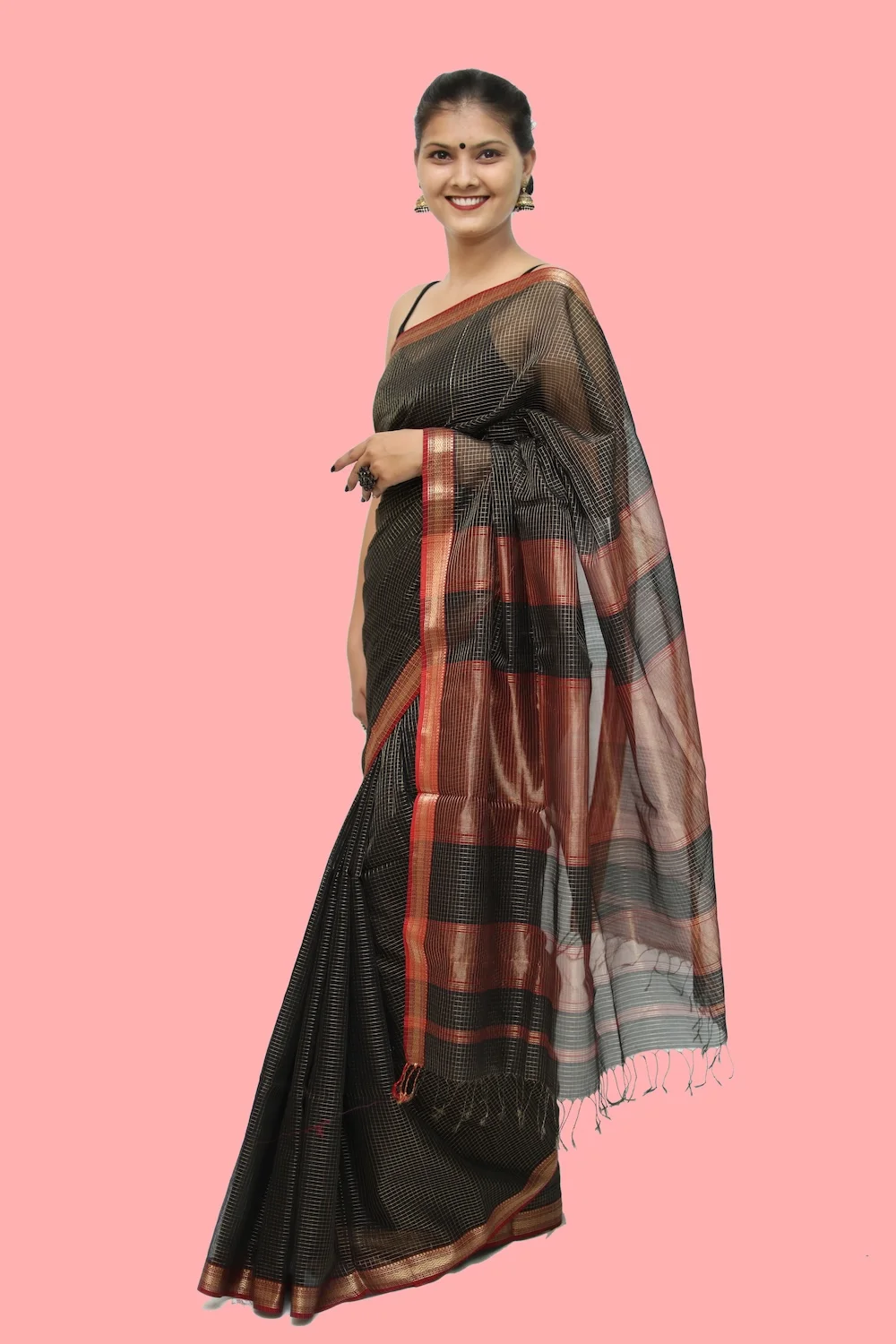 Imperial Black Red Zari Checkerd Maheshwari handloom Saree with Tassels