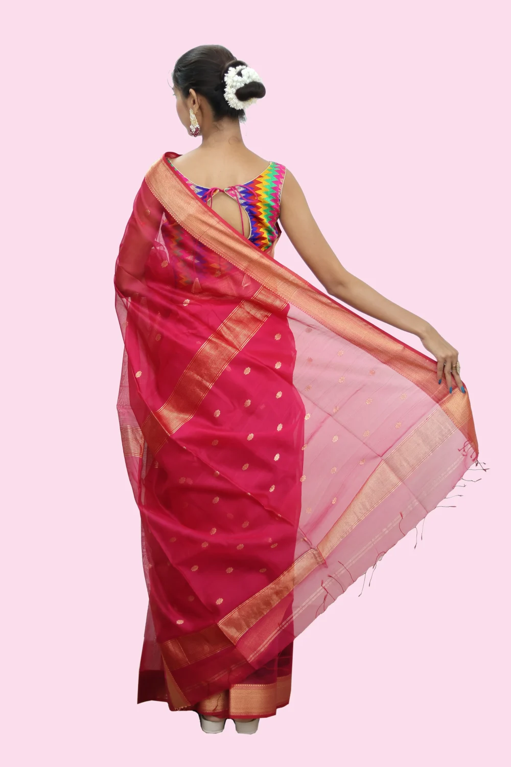Imperial Rani Pink Zari Chatai handloom Saree with Tassels - Image 4